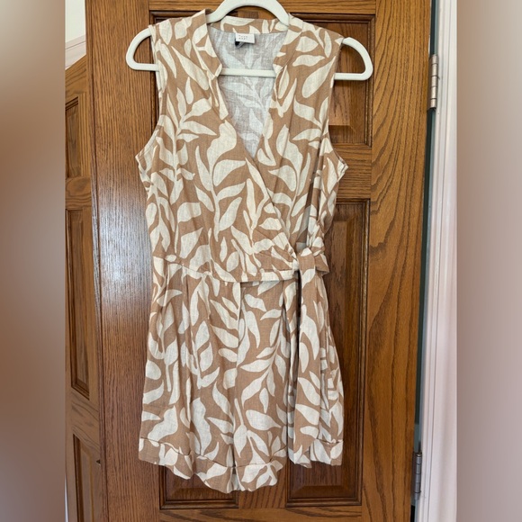 a new day Tan and White Leaf Print Romper - Picture 1 of 5
